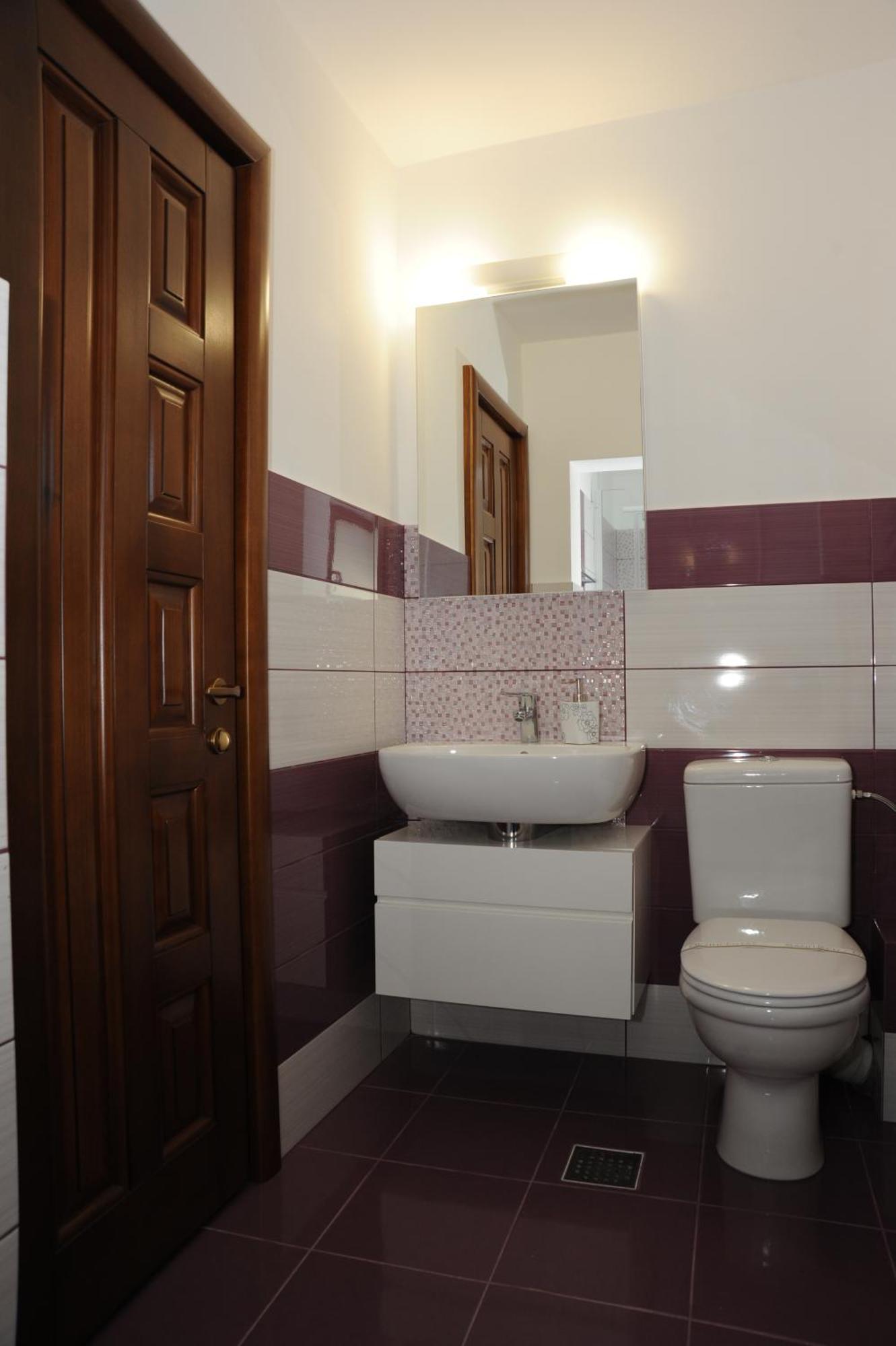 Castelul De Smarald Bed & Breakfast Pangaracior Exterior photo
